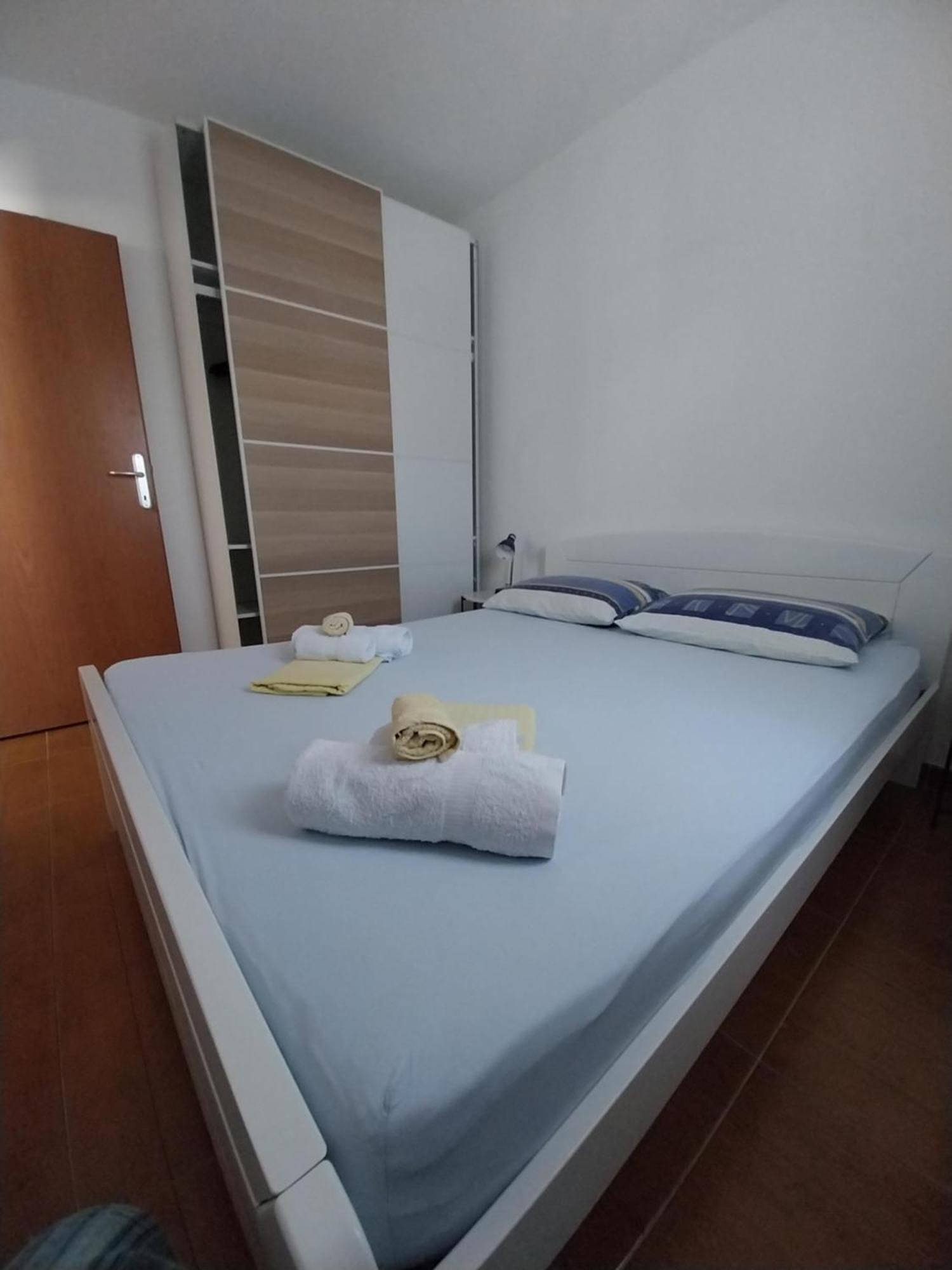 Apartma Kuca Za Odmor >maro< *